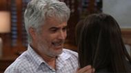 Ric is thrilled to see Molly | Image: ABC